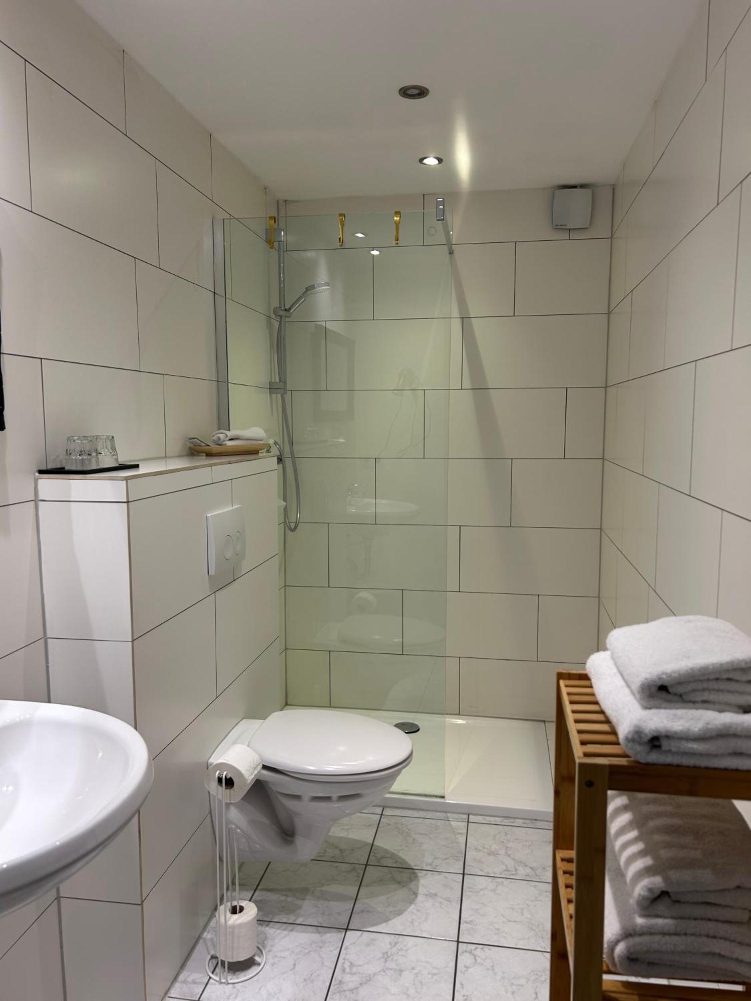 Mikroapartments Klarenthal Saarbrücken Kültér fotó